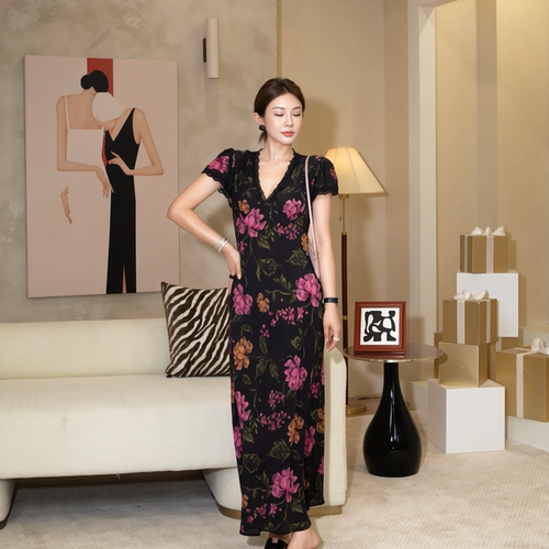 14姆米双绉网纱V领真丝连衣裙