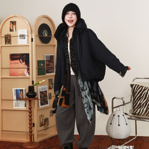 随性短款连帽蝙蝠袖鹅绒服外套