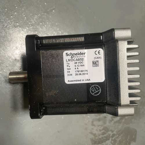 请询价；原装全新无包装施耐德 LMDCA852