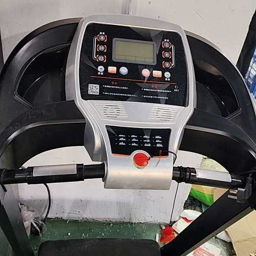 请询价；祐美A900跑步机，家用款，功能正常，轻微使用痕迹。机器