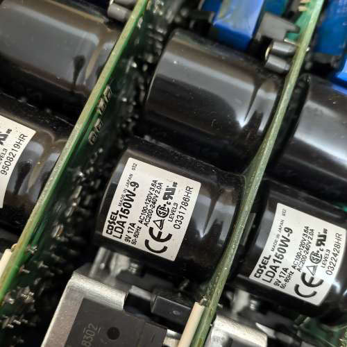 请询价；LDA150W-9成色漂亮拆机件 9V 17A日本COSEL