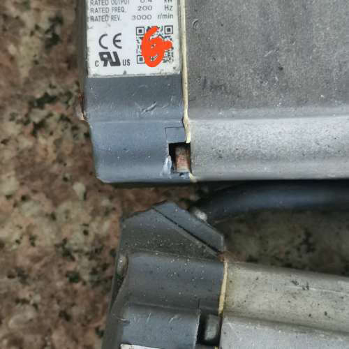 请询价；MHMJ042G1V有一个