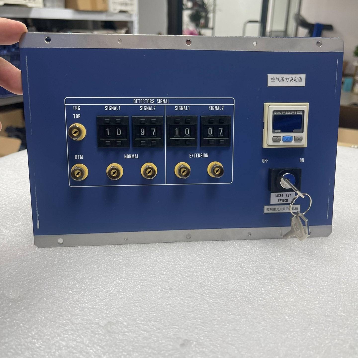 请询价-设备控制面板 DETECTORS SIGNAL 激光机控