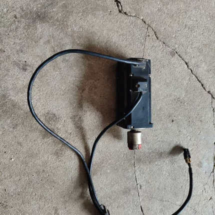 请询价；米格伺服电机60ST-M01330c，0.4KW实物拍摄图