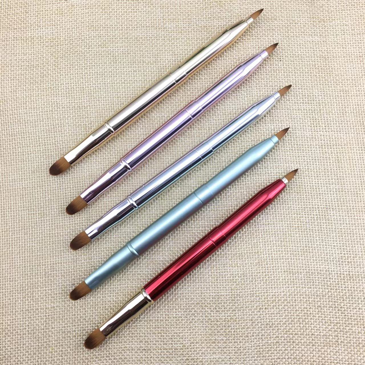 [李知宜专业美妆刷]伸缩唇刷大小双头便携遮瑕刷带盖初学者唇膏