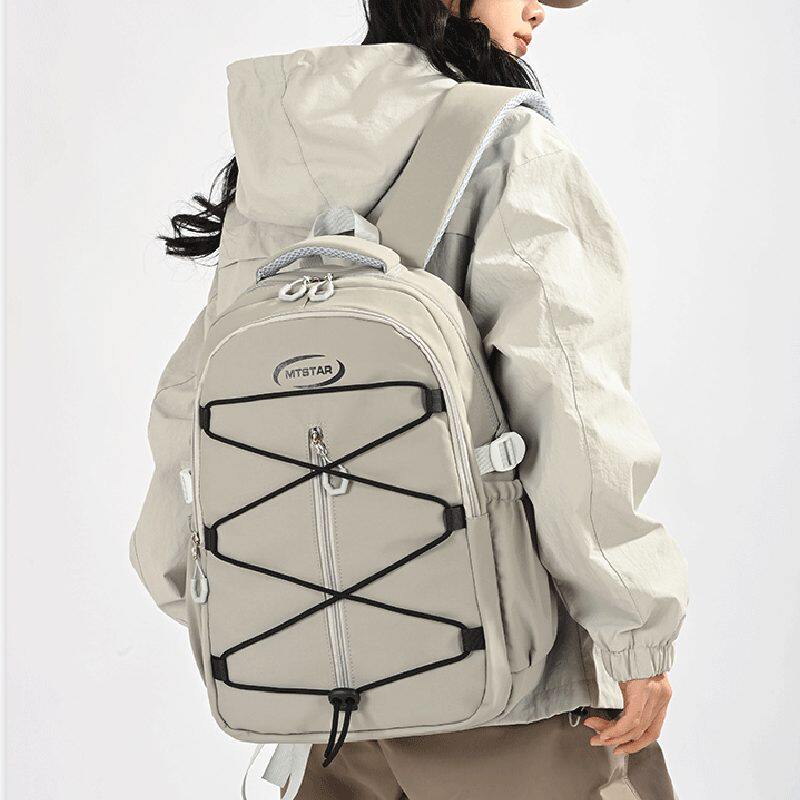 2026轻便防泼水高颜值青少年男女双肩背初中大学生书包减负插带潮