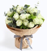 白玫瑰鲜花花束节日生日送花全国连锁配送