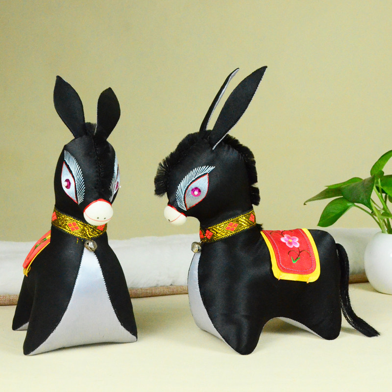 纯手工布艺刺绣大号毛驴装饰摆件中国风小礼品送老外民族风小礼物