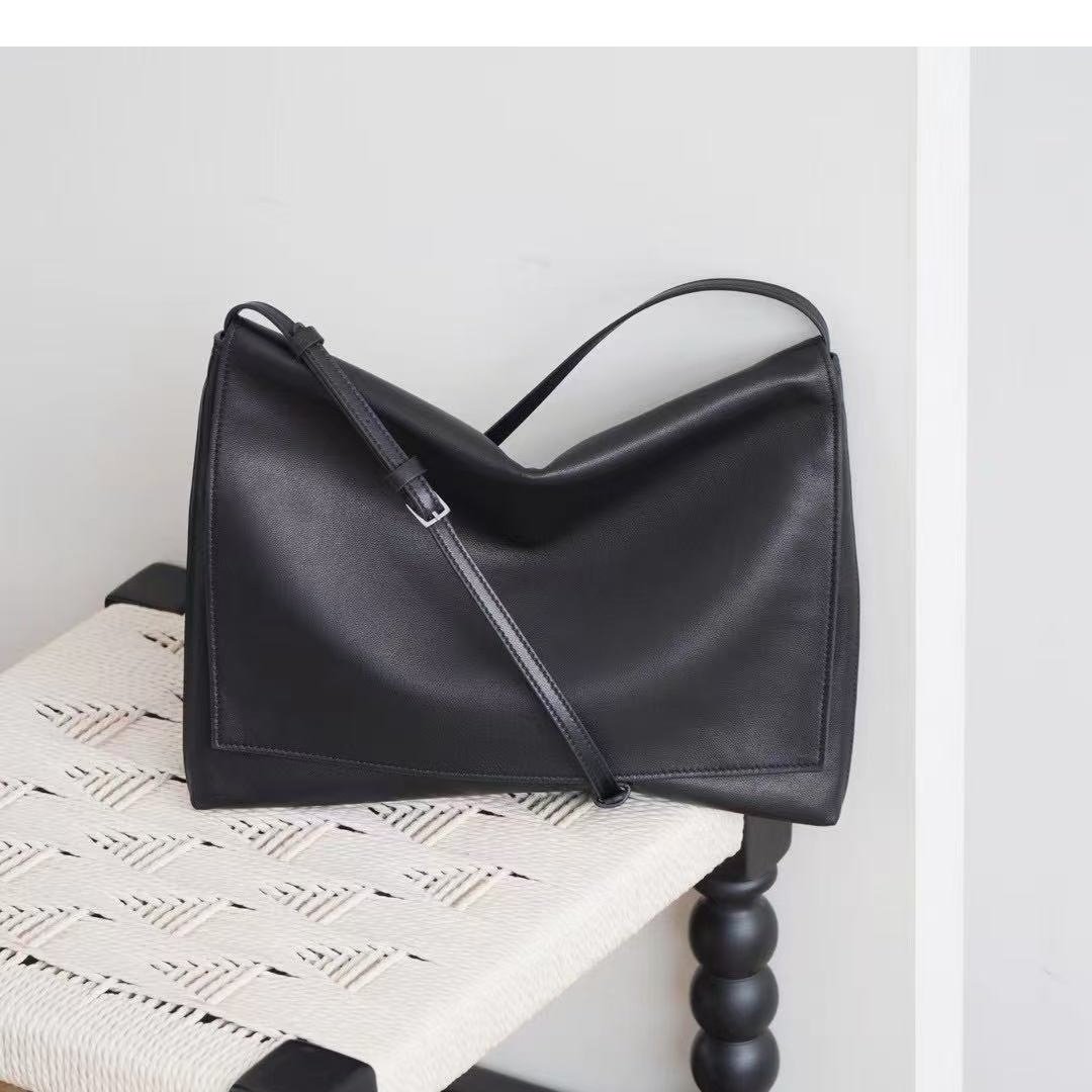 TRnan邮差包手提包袋单肩通勤小众大包真皮羊皮托特信封包子母包