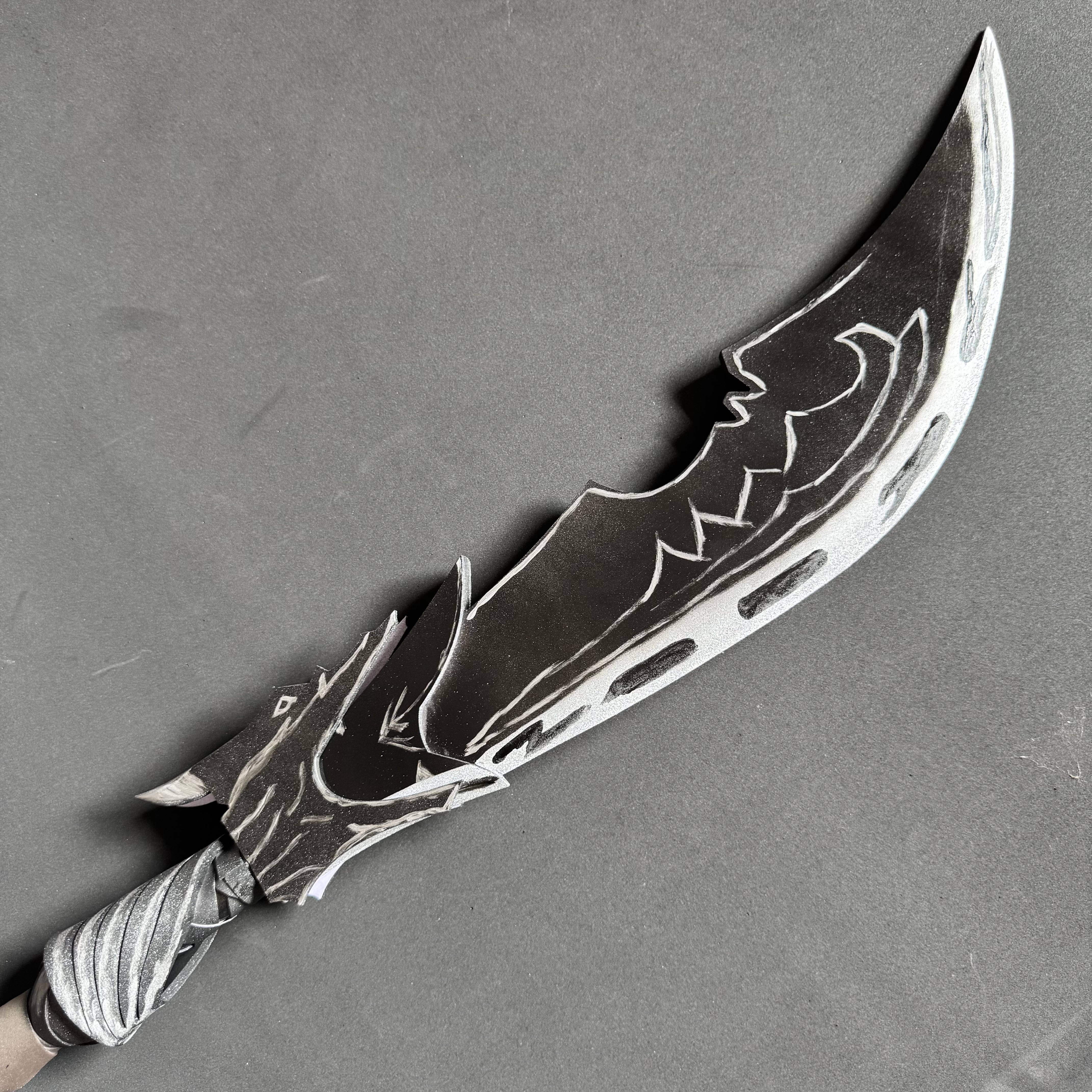 无限道具 边狱巴士鸿园的君主鸿璐贾丘长刀大关刀武器cosplay道具