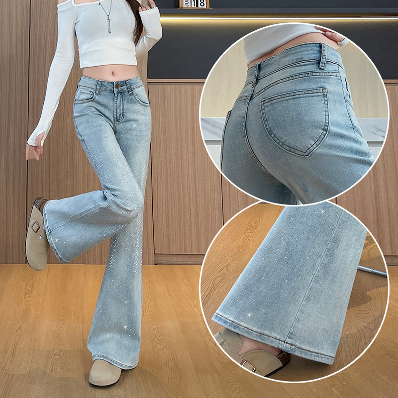 超火浅色闪钻紧身微喇牛仔裤女2026秋季新款流行亮闪闪弹力马蹄裤