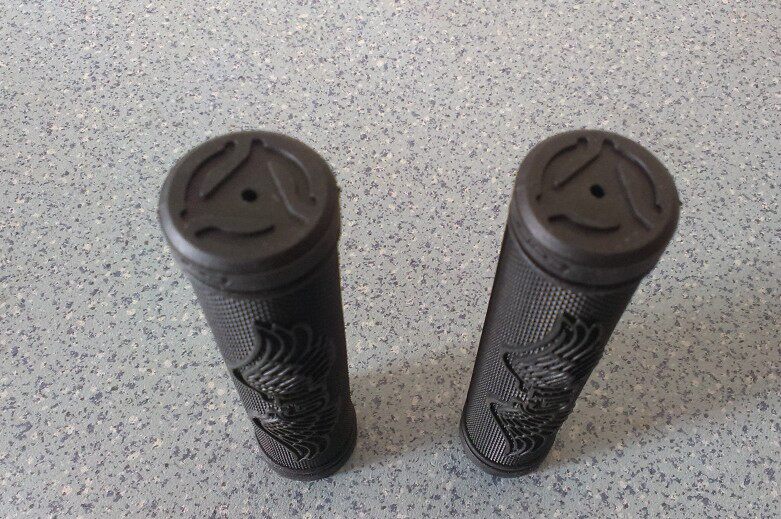 Poignées de vélo - Ref 2348083 Image 4