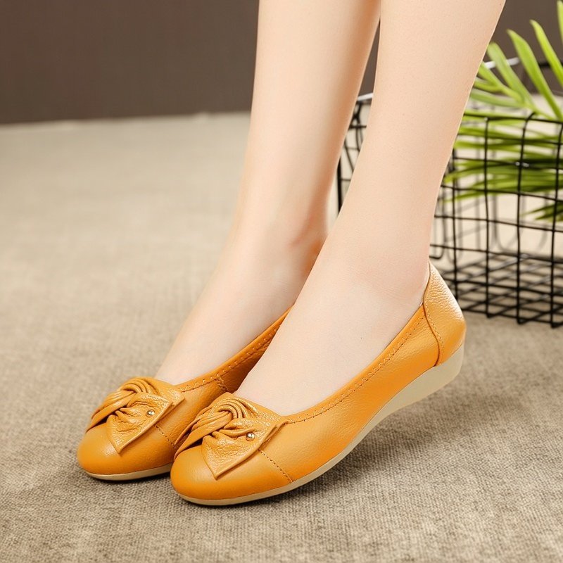 休闲真皮平底浅口单鞋女蝴蝶结软底舒适妈妈鞋圆头不挤脚女豆豆鞋,女鞋,浅口单鞋,淘宝优惠券,粉丝福利购,淘宝优惠卷