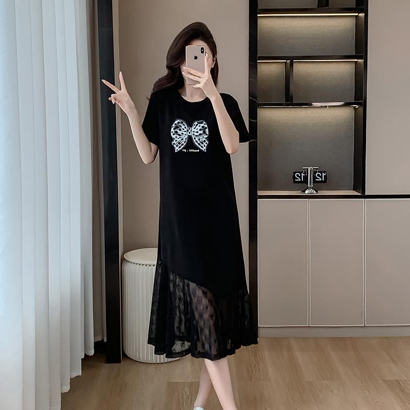 潮牌夏季大码女装中长款遮肚短袖t恤裙胖妹妹蕾丝拼接显瘦连衣裙