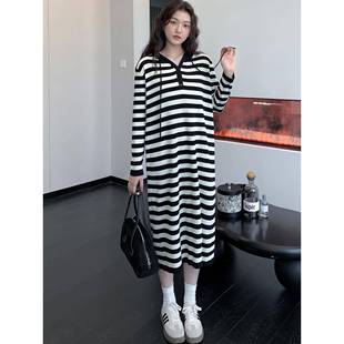 秋冬休闲百搭连帽针织毛衣裙女可外穿中长款高级感韩国打底连衣裙