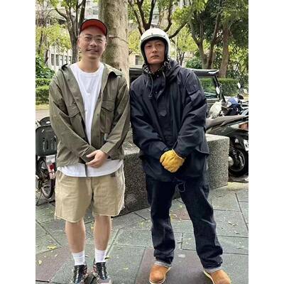 meanswhile余文乐硬壳面料冲锋衣男户外骑行防风防水连帽风衣外套