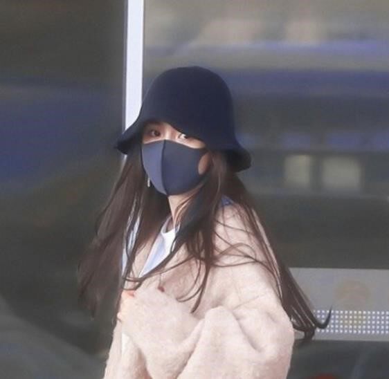 日系可爱盆帽女明星同款渔夫帽秋冬新款保暖针织毛线帽简约女帽潮