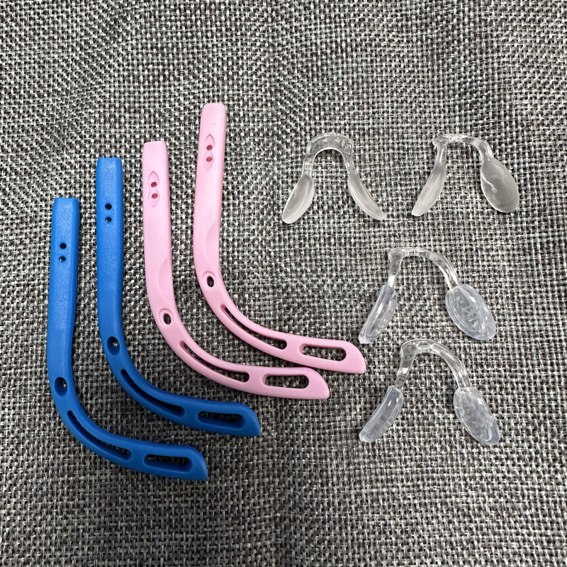 儿童眼镜鼻托适用于李眼镜晶鼻托脚套配件下双孔插销固定硅胶鼻托