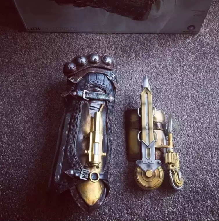 刺客信条4代袖剑COSPLAY武器道具模型1:1袖剑刃可弹射生日礼物