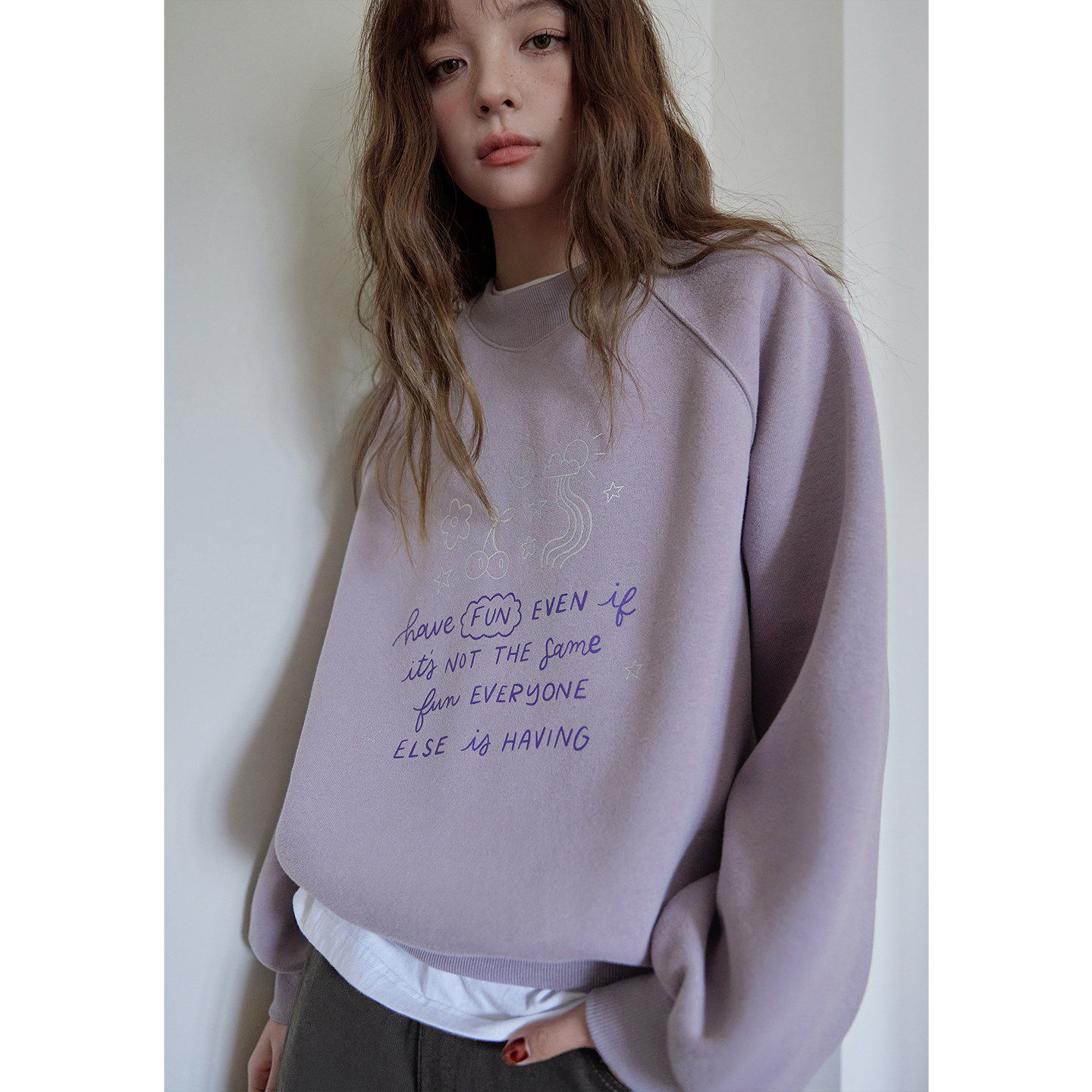 Momolife氛围感烟雾紫！字母印花套头女冬季加绒保暖宽松显瘦卫衣,个性定制/设计服务/DIY,棉服工装,淘宝优惠券,粉丝福利购,淘宝优惠卷