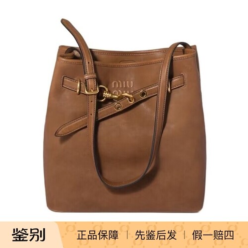 miumiu缪缪春夏Aventure单肩包