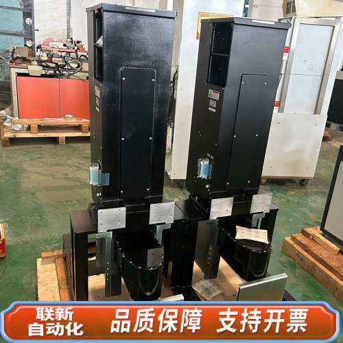 联新设备川崎机械臂，型号3NT620C-A003，编号NT62