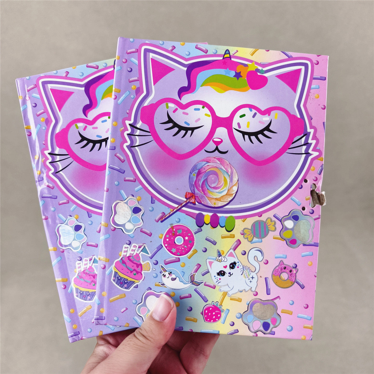 瑕疵品！孤品！2本一组！卡通猫咪硬壳彩页笔记本