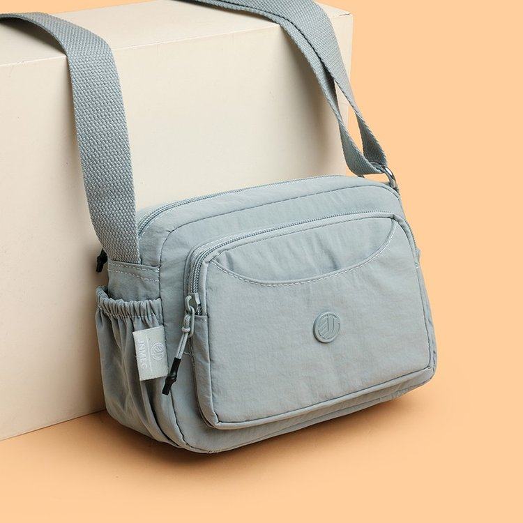 新款时尚百搭牛津布单肩斜挎包女休闲尼龙旅游包包高级设计感妈妈,箱包皮具/热销女包/男包,小方包,淘宝优惠券,粉丝福利购,淘宝优惠卷