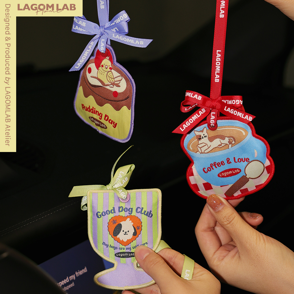 LAGOMLAB咖啡黄油猫车载香薰卡通小动物小狗清新出风口悬挂香包