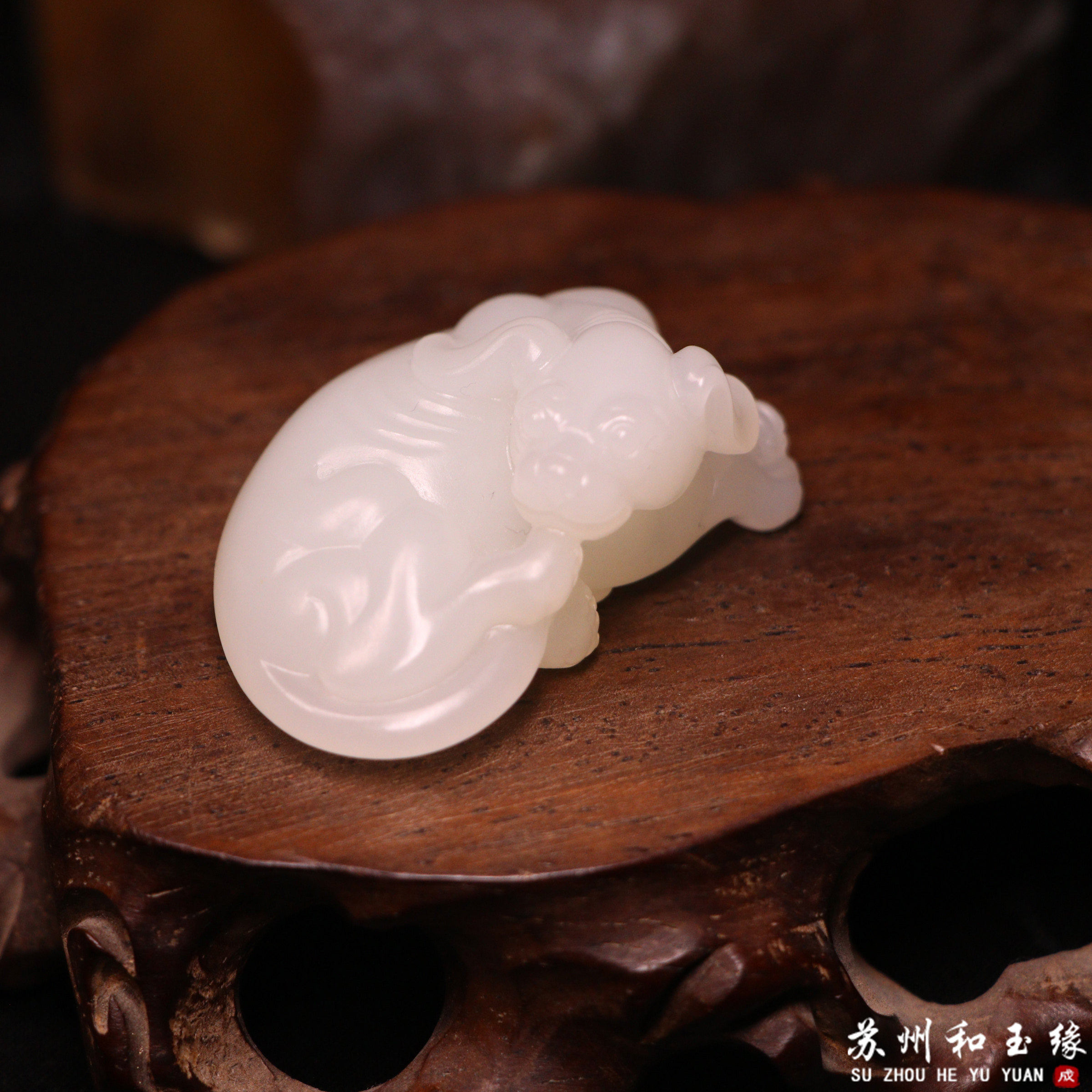 苏州和玉缘27克新疆和田玉且末金山白玉生肖旺财男女同款玉石挂件