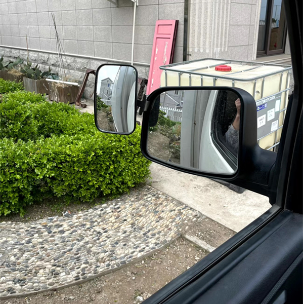 汽车镜上镜货车盲区辅助镜教练车辅助后视镜客车辅助倒车镜小圆镜
