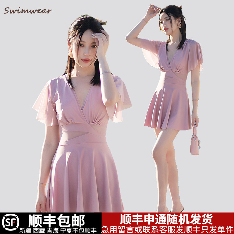 胖mm大码泳衣女保守连体泡温泉纯欲2025新款高级感200斤韩国ins风