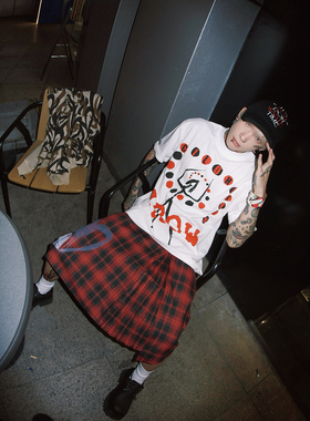 WorkAholic 线性人短袖 T恤男女休闲嘻哈街头美式国潮工作狂人