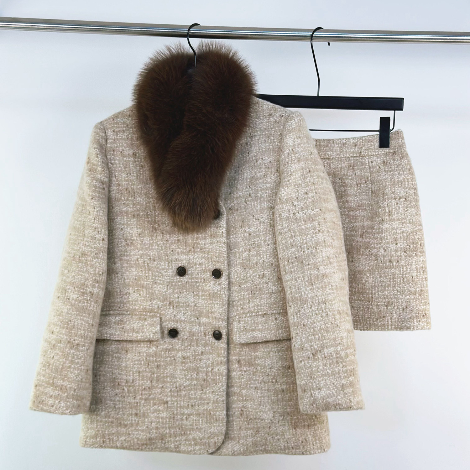 欧货羽绒小香风套装女高级感狐狸毛围脖毛呢外套半身裙显瘦两件套