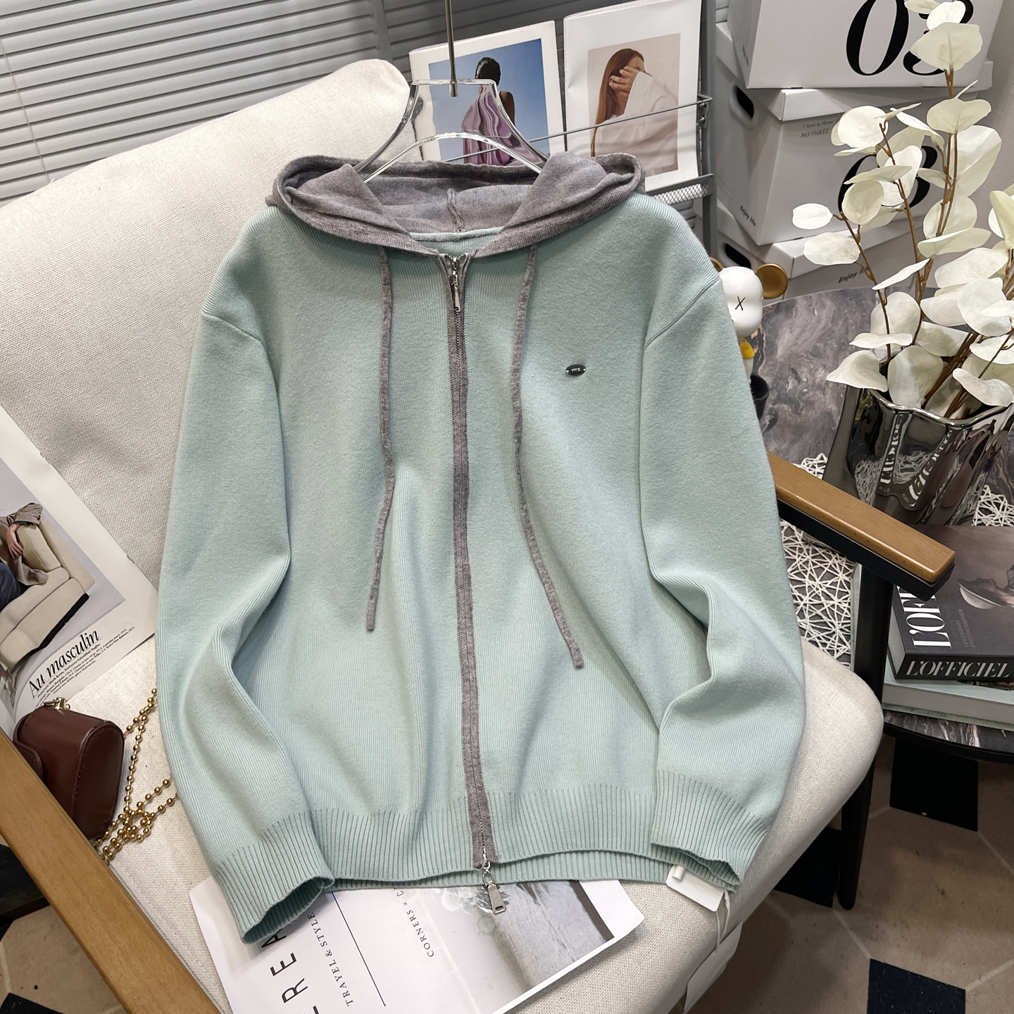 大码女装设计感拉链针织开衫女