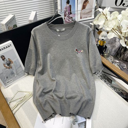 大码女装2025多巴胺短袖针织衫