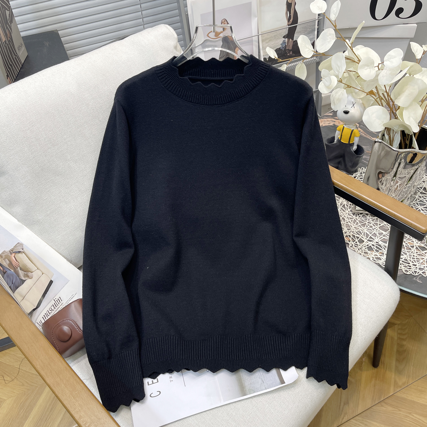 大码女装花边套头白色半高领毛衣