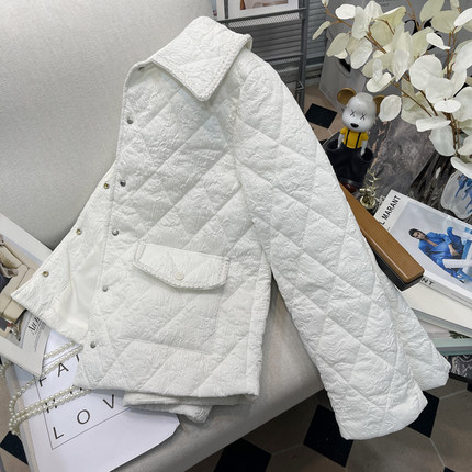 胡子叔大码菱格短款羽绒棉服女冬季胖mm宽松轻薄小香风棉衣外套潮