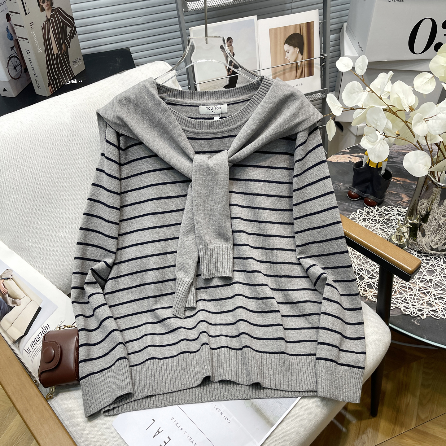 大码女装圆领条纹披肩长袖针织衫