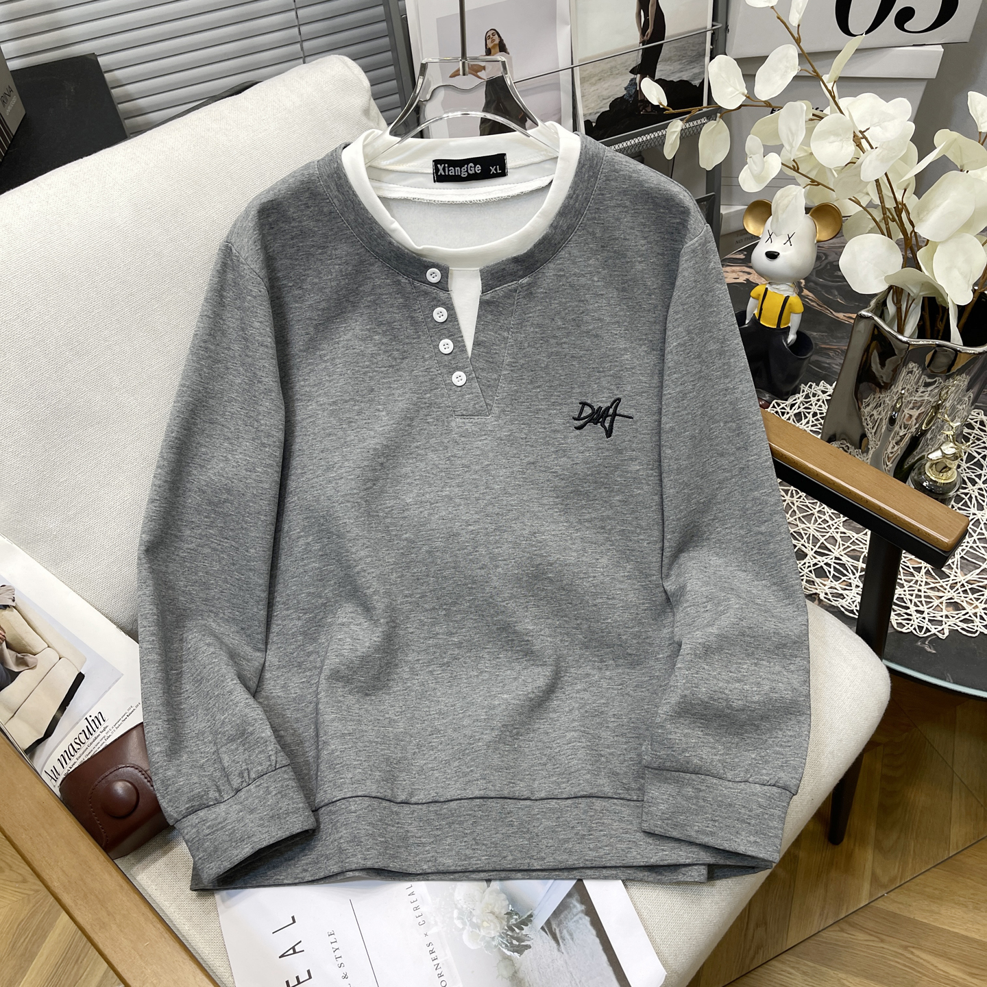 大码女装秋冬洋气假两件刺绣卫衣