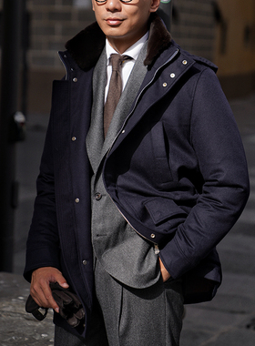 CM那不勒斯皇后藏蓝色羊毛羊绒混纺法兰绒白鹅羽绒N3B防寒夹克185