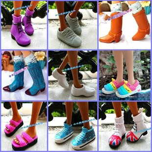 正散货玩具6分娃娃配件鞋子沙滩大脚 骑师 女兵人 可穿的鞋子
