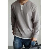 YUXIAN日系小毛圈V型棉混纺肌理感叠片假两件长袖 T恤休闲卫衣男士