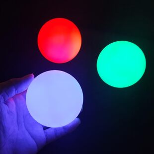 68MM LED杂耍球 发光球 夜光手技球Light Up Juggling Balls