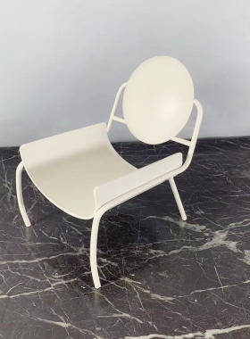 现代简约欧式白色迷你金属椅子凳