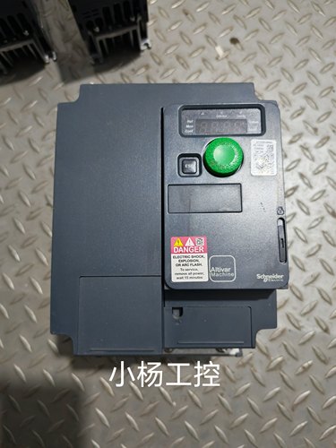 施耐德变频器ATV320U40N4C 4kw 380V 原装拆机 功能包好