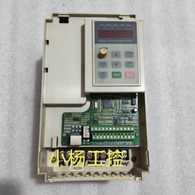 富凌变频器DZB312B007.5L2DK 7.5KW 220V成色实拍 功能包好 现货