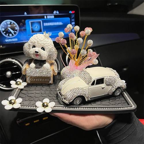 【抖音爆款】汽车摆件 水钻摇头泰迪狗招财猫摆件汽车摇头女司机