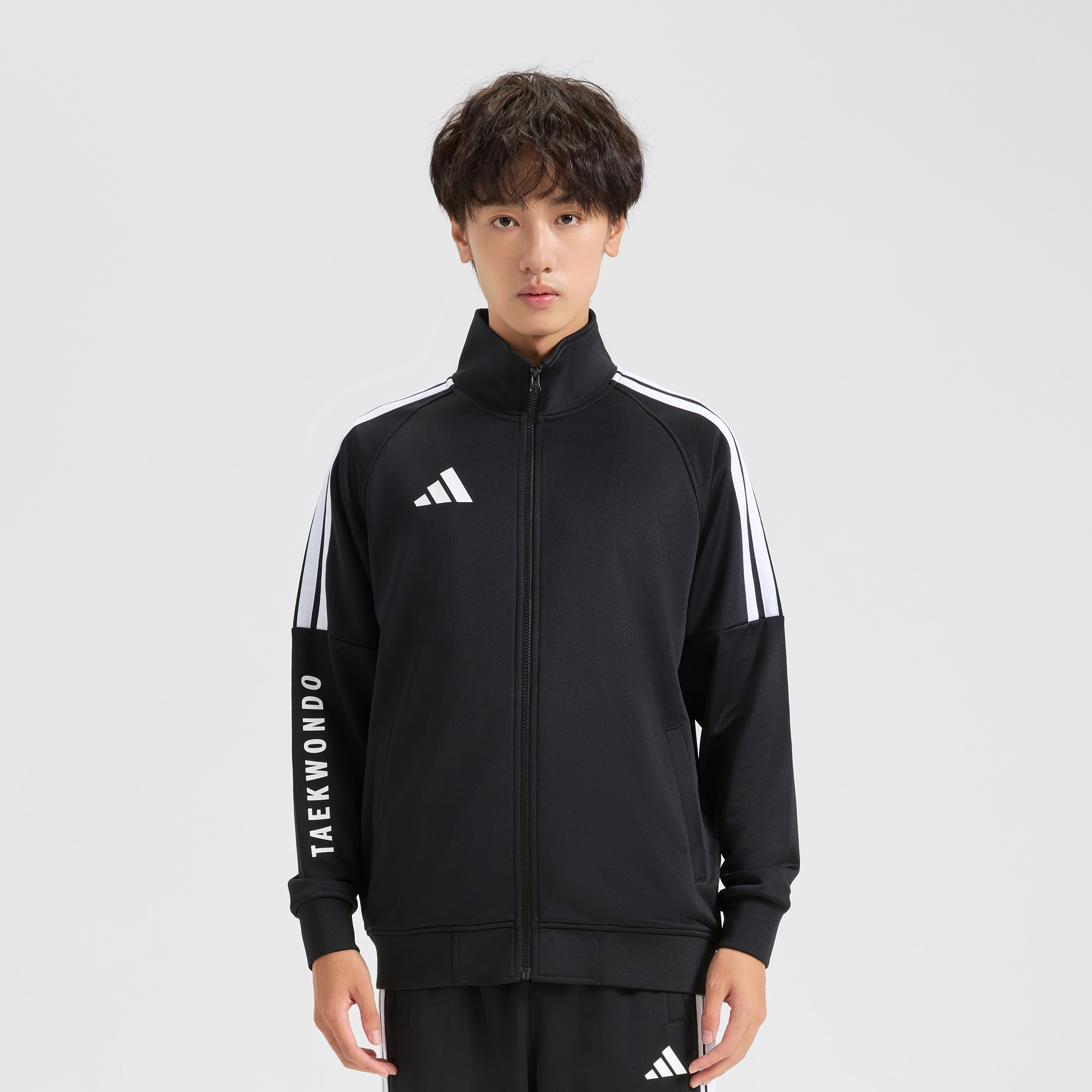 阿迪达斯经典夹克男女秋季防风外套三道杠宽松运动服休闲跑步上衣