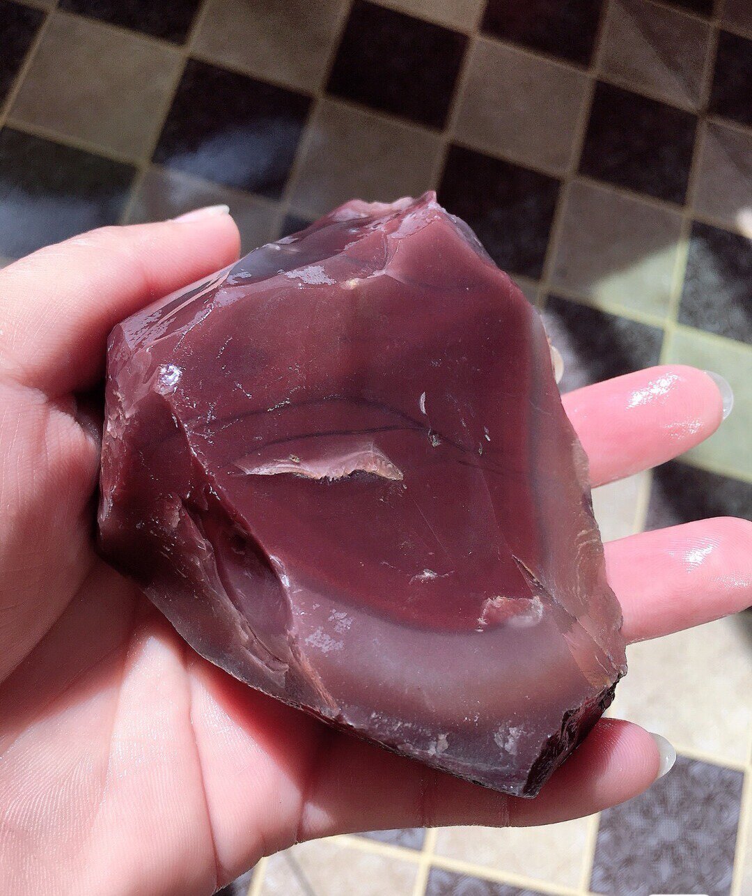 牛血红十八盘老坑料紫绿玛瑙原石玉质细腻油润重量280克